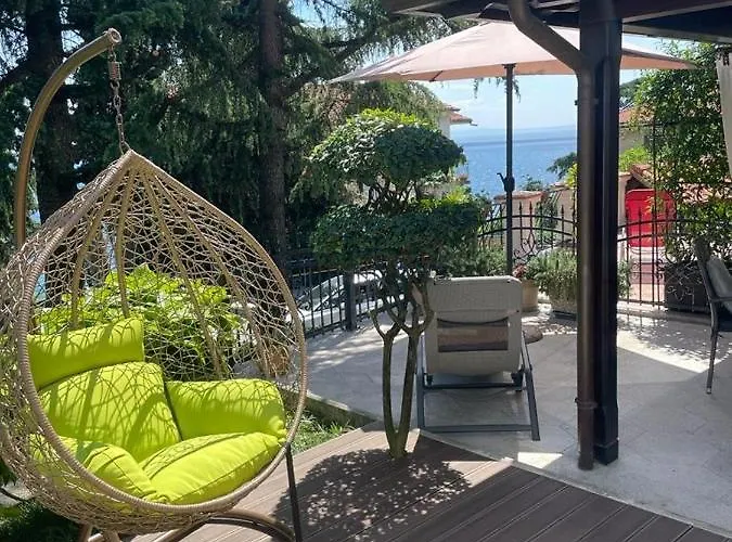 Amalia Volosko * Opatija