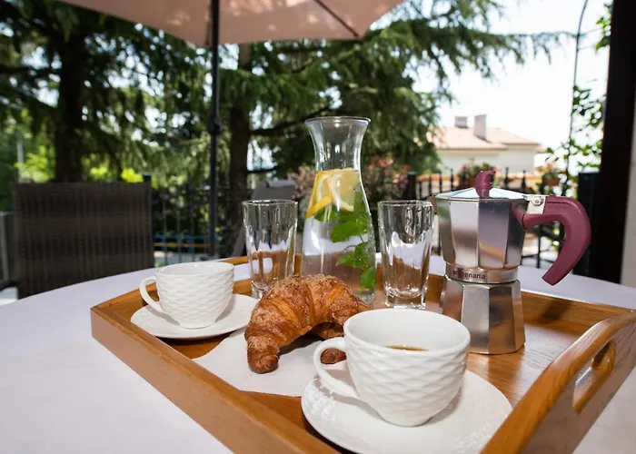 Amalia Volosko * Abbázia